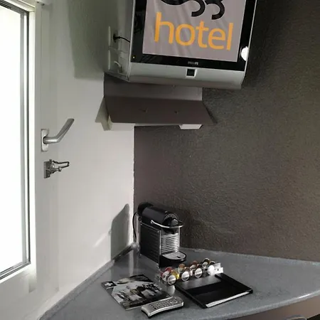 Egg Ξενοδοχείο Sarcelles