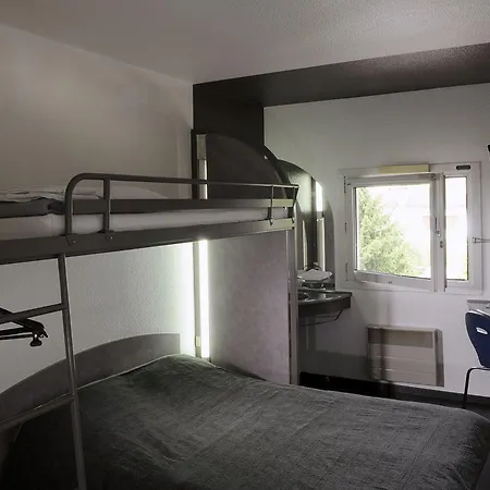 艾萨瑟雷酒店 酒店 萨尔塞勒